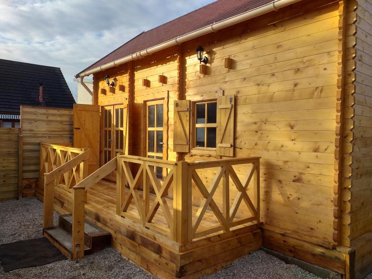 Chalet 3 étoiles entre ville et verdures Saint-Pryvé-Saint-Mesmin Esterno foto